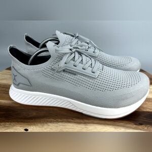 Flux Adapt Waterproof Runner Lunar Gray Womens  Size 8 Barefoot Running Shoes